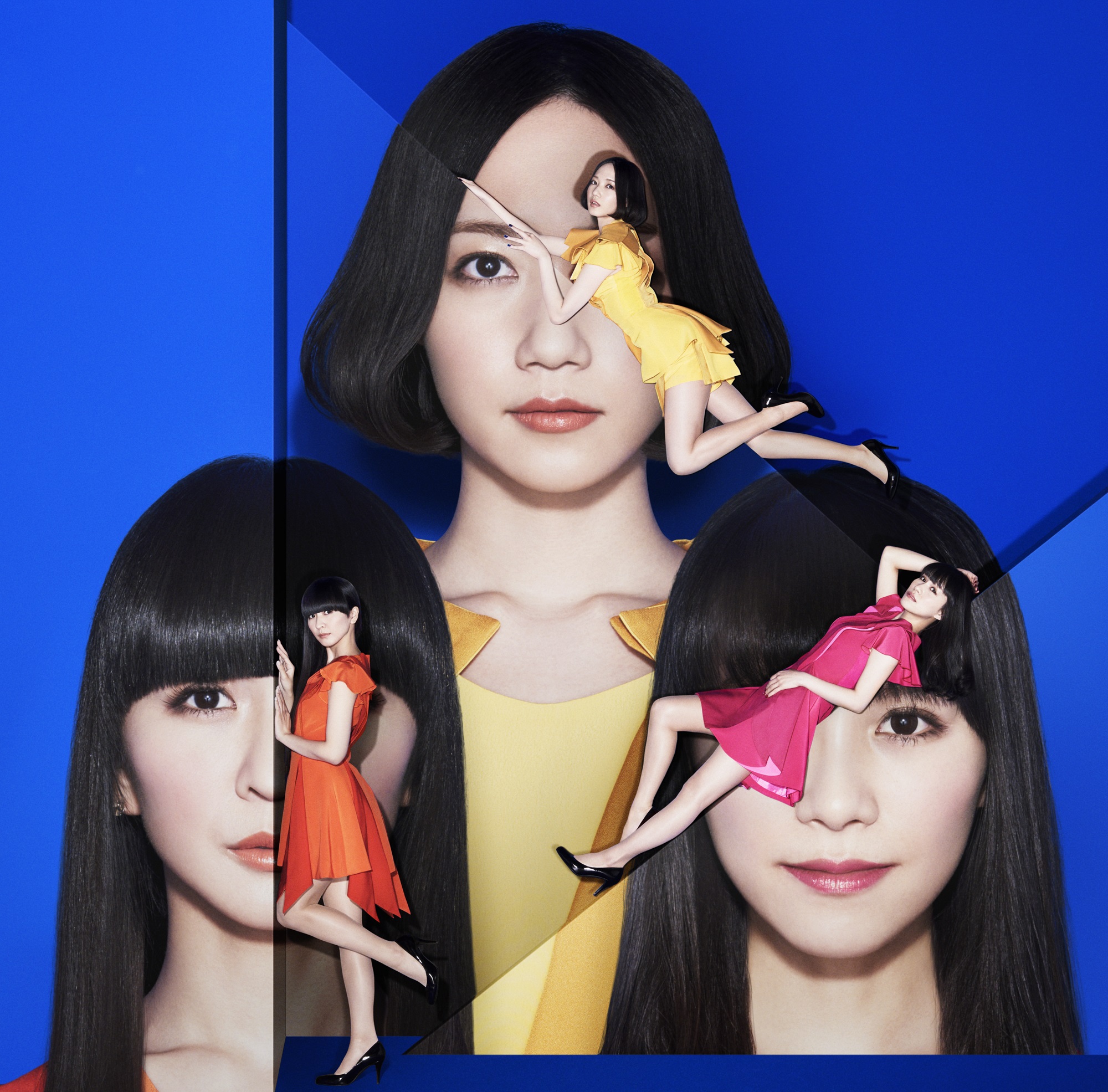 Perfume_-_Cosmic_Explorer_(Regular_Edition).jpg