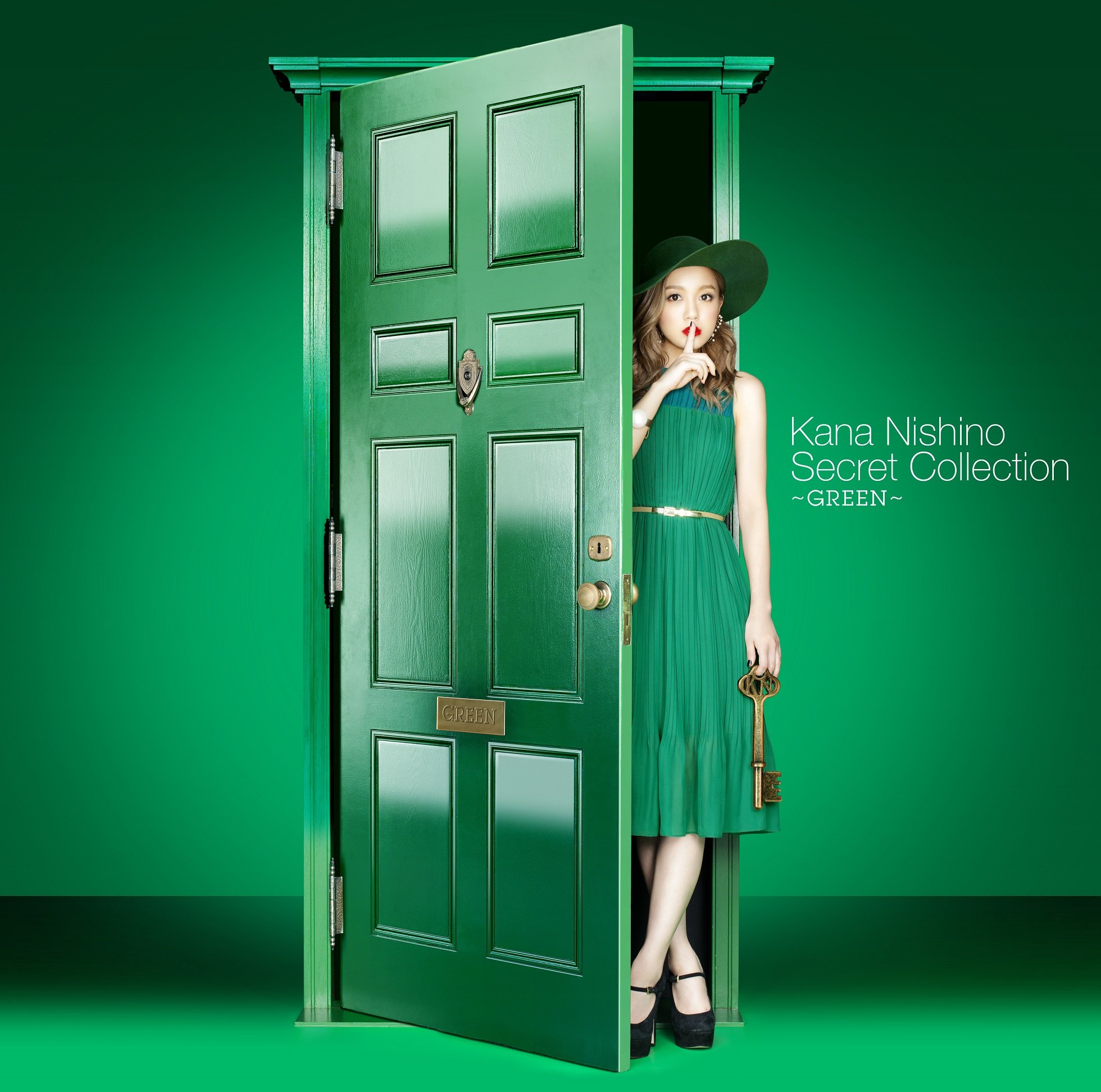 Kana_Nishino_-_Secret_Collection_~GREEN~_RG.jpg