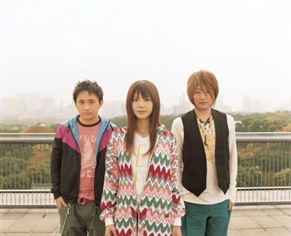 File:ikimono-gakari - Hana wa Sakura promo.jpg