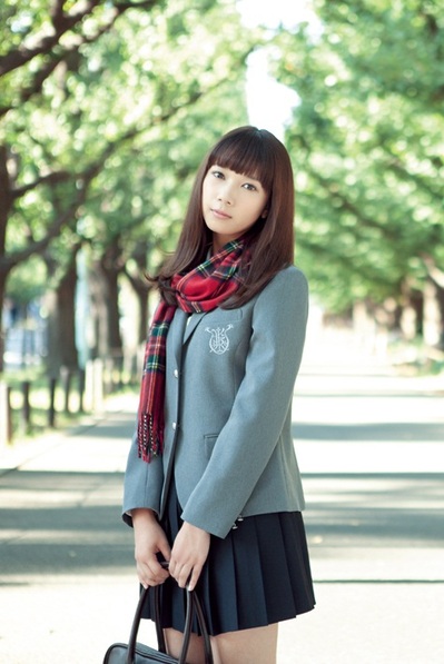 File:Sawai Miku - Nakimushi promo.jpg