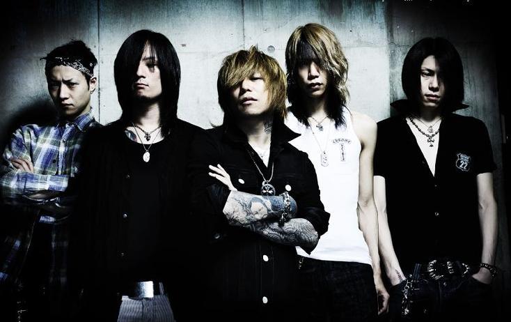 (L to R) Dir en grey: Kaoru, Shinya, Toshiya, Die and Kyo.