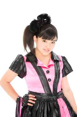 File:Morning Musume Suzuki Kanon - Wakuteka Take a chance promo.jpg