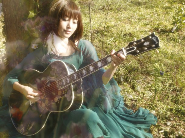 File:Garden promo 10.jpg