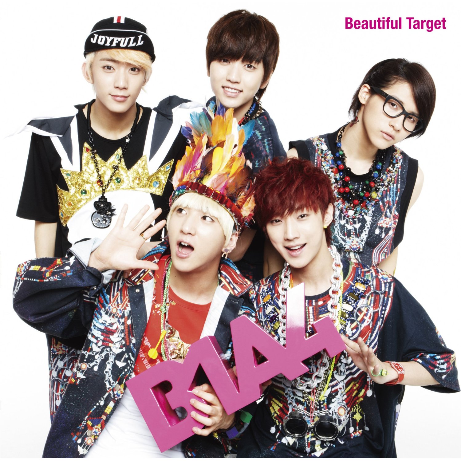 B со. B1a4 корейская группа. Группа b1a4 участники. Target корейская группа. B1a4 корейская группа участники.