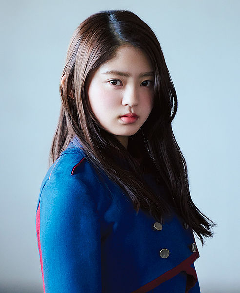File:Keyakizaka46 Suzumoto Miyu - Fukyouwaon promo.jpg