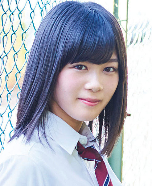File:Keyakizaka46 Ozeki Rika - Sekai ni wa Ai Shika Nai promo.jpg