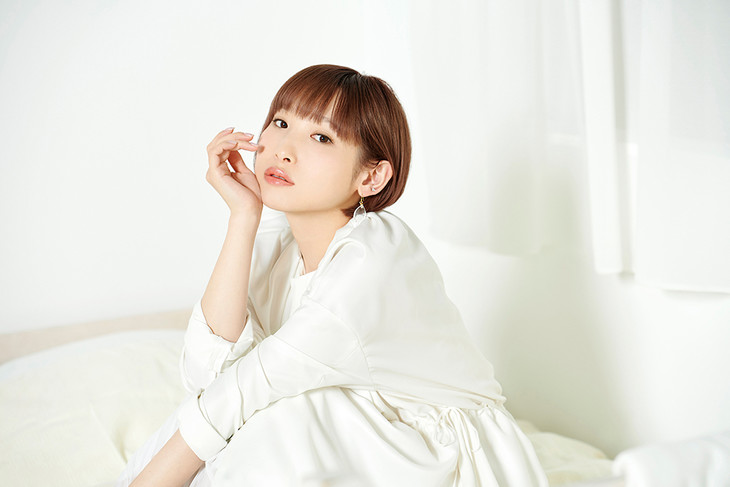 File:Nanjo Yoshino - LIVE A LIFE promo.jpg