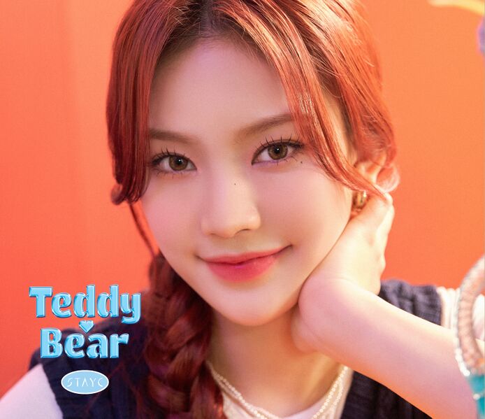 File:STAYC - Teddy Bear ISA.jpg