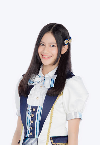File:BNK48 Napaphat - Aitakatta promo.jpg