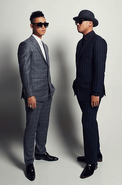 File:Leessang.jpg