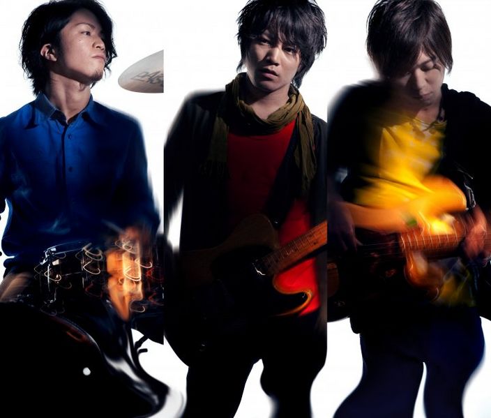 File:Promo Distort.jpg