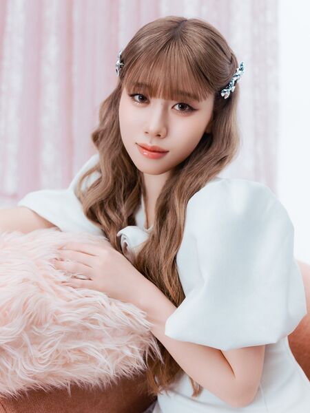File:Ayane - MUSE promo.jpg