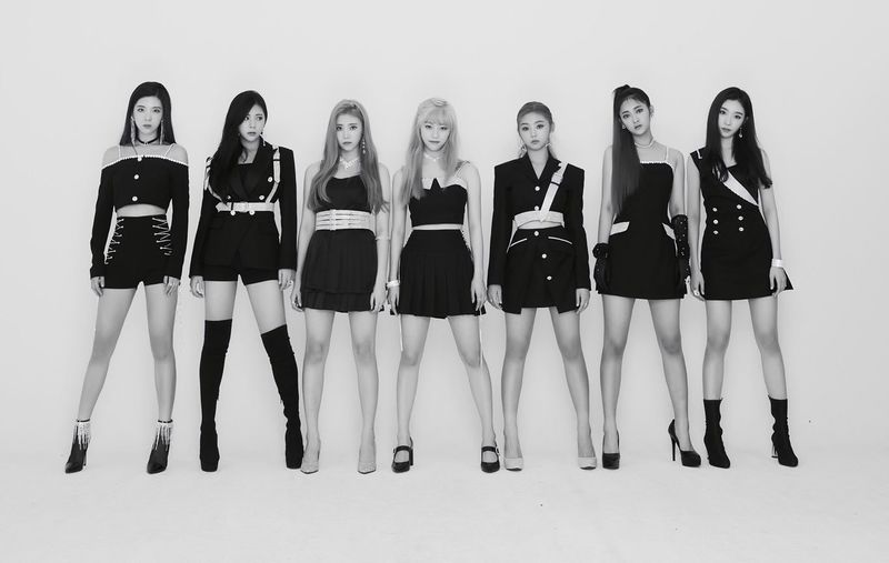 File:C9 GIRLZ.jpg