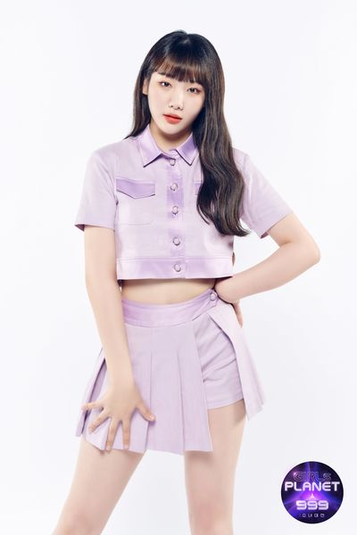 File:Xia Yan - Girls Planet 999 promo.jpg