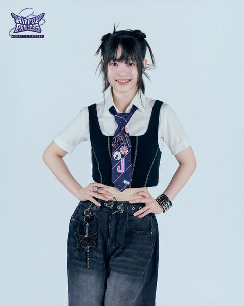 File:Shiho - HIP POP PRINCESS promo.jpg