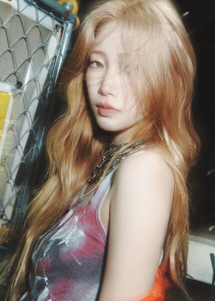 File:Kazuha - DIFFERENT promo.jpg