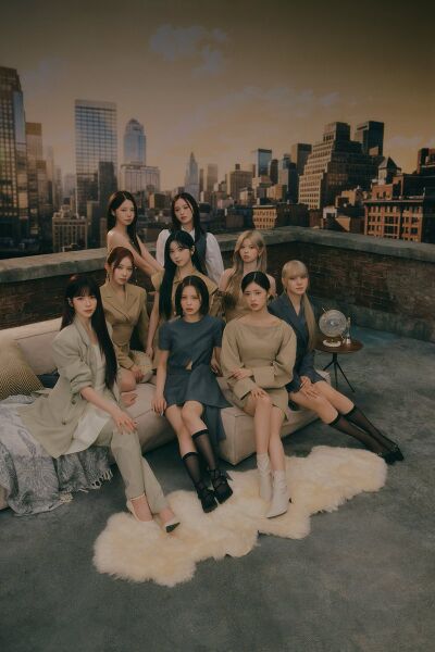 File:NiziU - AWAKE promo.jpg