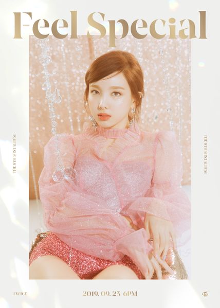 File:Nayeon - Feel Special promo.jpg