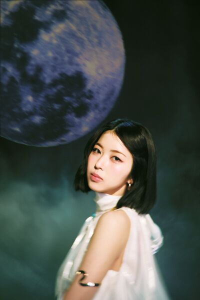 File:YUUKI - PHASE promo.jpg