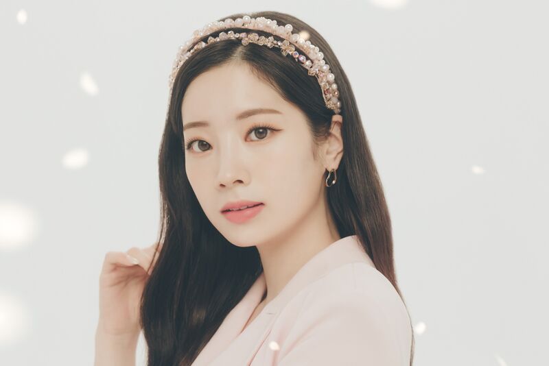File:Dahyun - TWICE4 promo.jpg