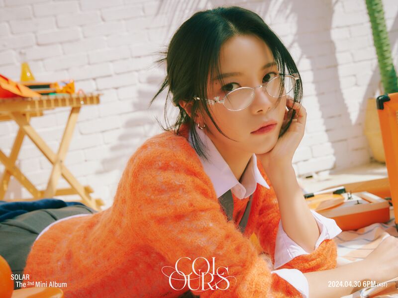 File:Solar - COLOURS promo.jpg