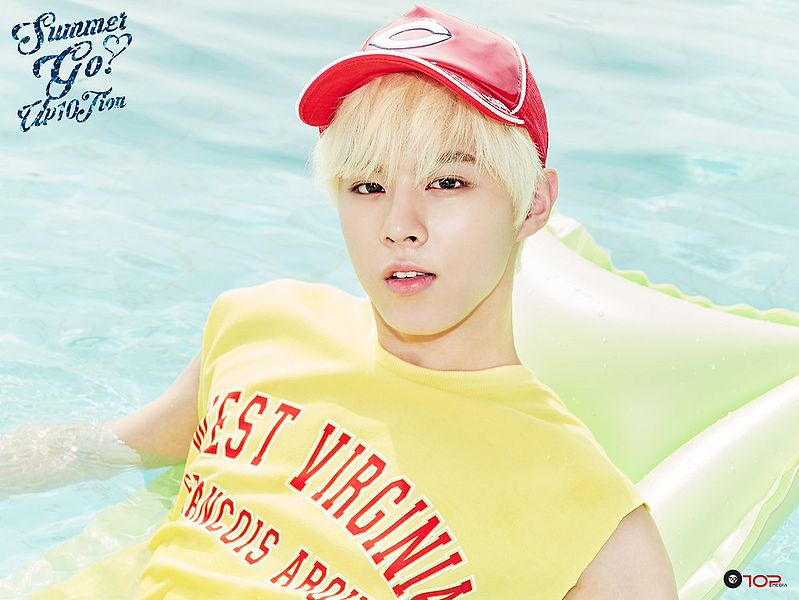 File:up10tion-wooshin.jpg