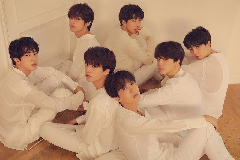 File:BTS LYTear promo 3.jpg