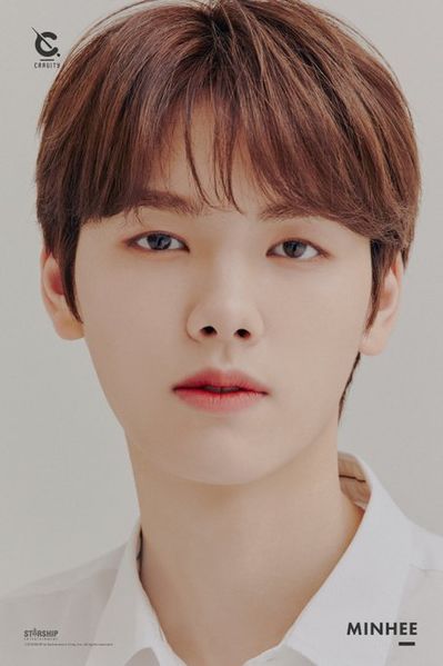 File:Minhee.jpg