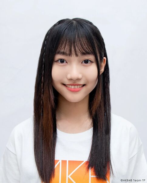 File:Huang Yuyan 2022.jpg