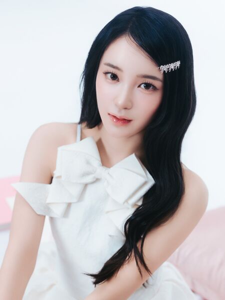 File:Miu - MUSE promo.jpg