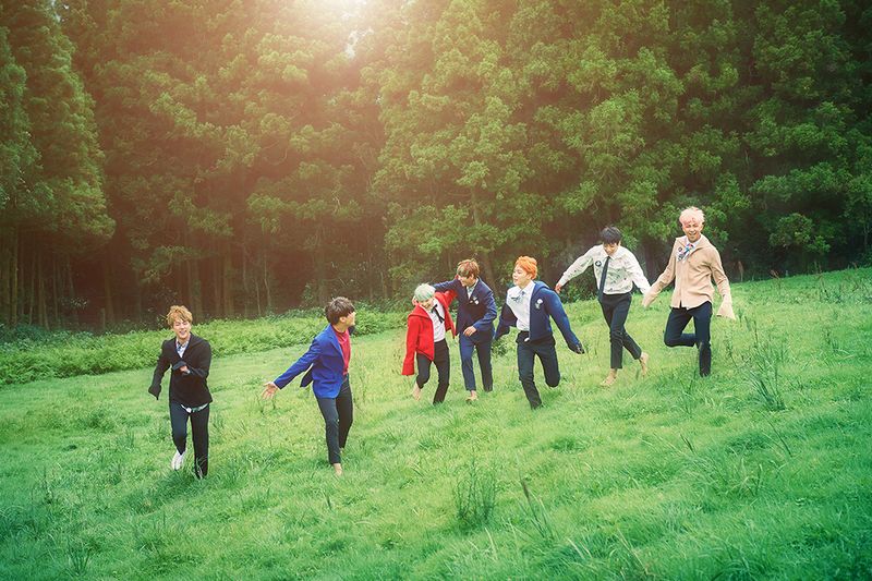 File:BTS - HYYH2 Promo2.jpg