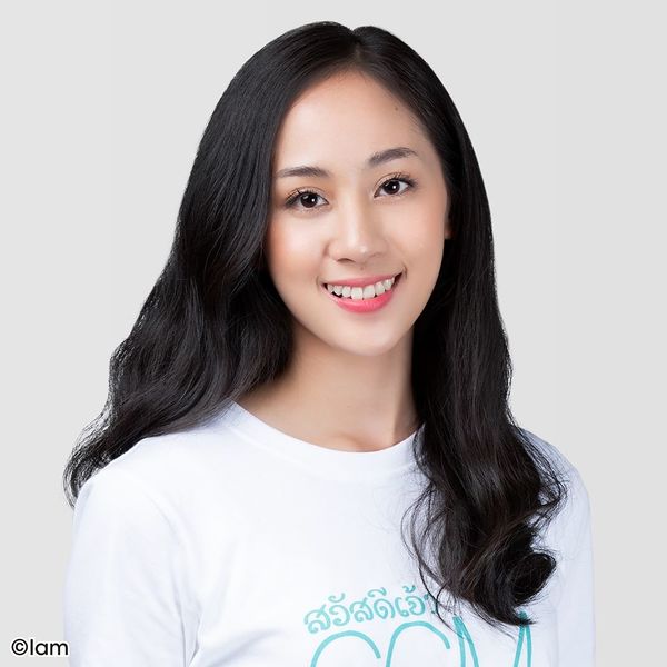 File:CGM48 Nena 2019.jpg