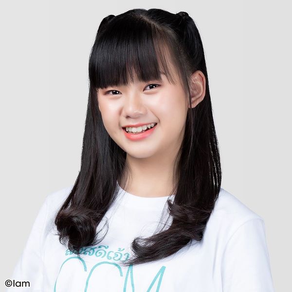 File:CGM48 Pepo 2019.jpg