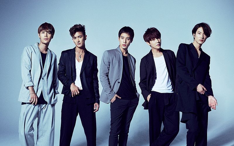 File:Choshinsei - 7IRO (Promotional).jpg