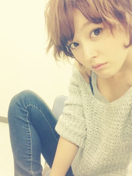 File:Kusumi Koharu 2012.jpg