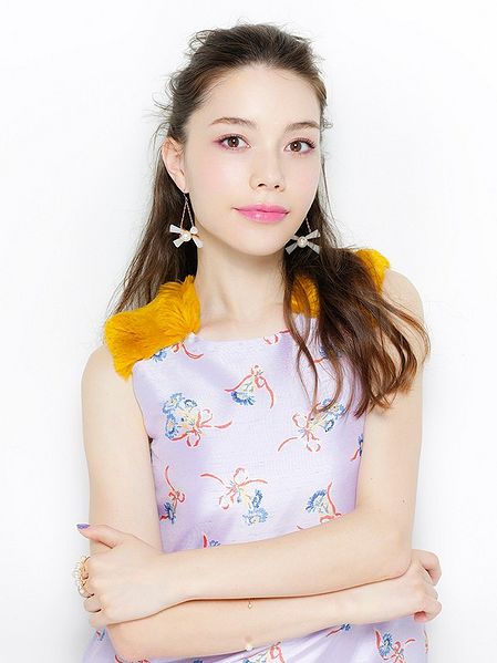 File:Yasuda Rei - Ashitairo promo.jpg