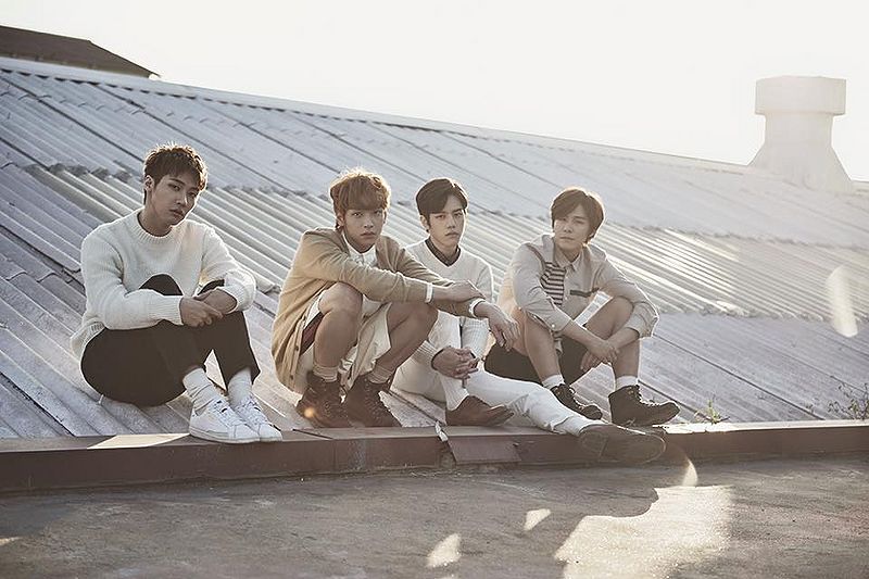 File:NFlying - Lonely promotional.jpg