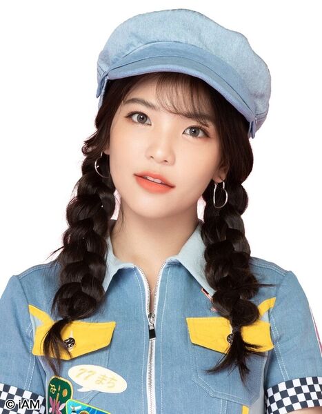 File:BNK48 Orn 2019-2.jpg