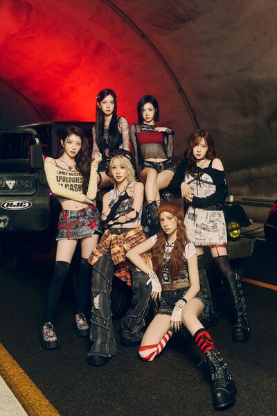 File:Kep1er - BUBBLE GUM promo2.jpg