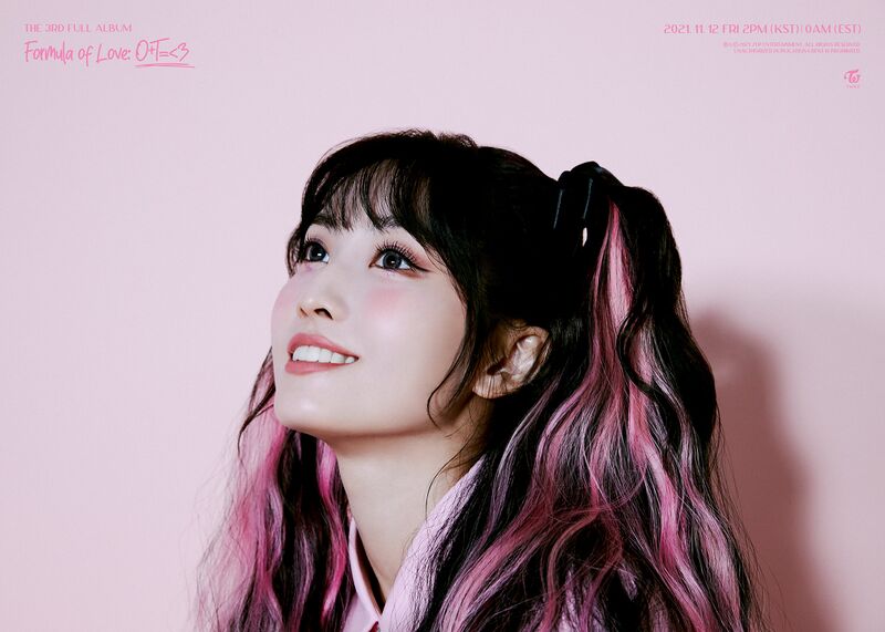 File:Momo - Formula of Love promo.jpg