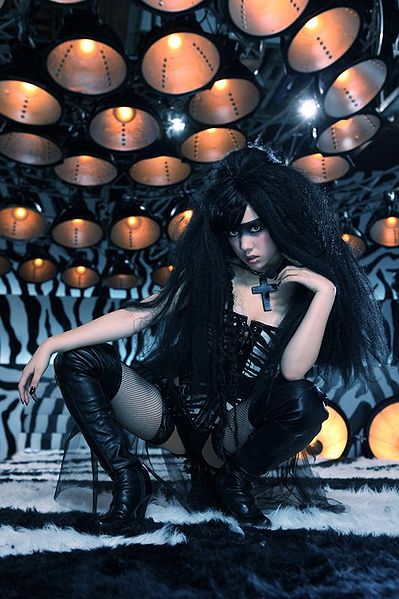 File:Zebra queen.jpg
