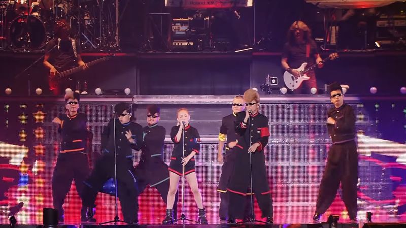 File:Ayumi Hamasaki Kishidan.jpg