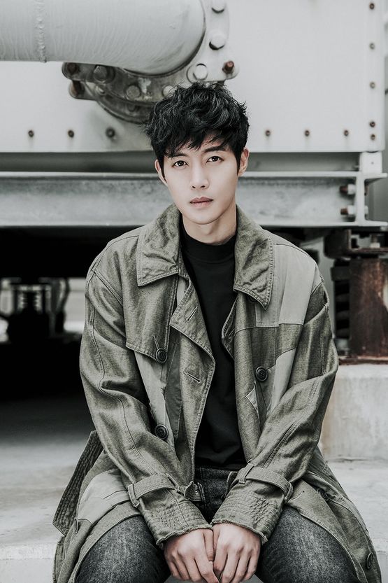 Kim Hyun Joong generasia