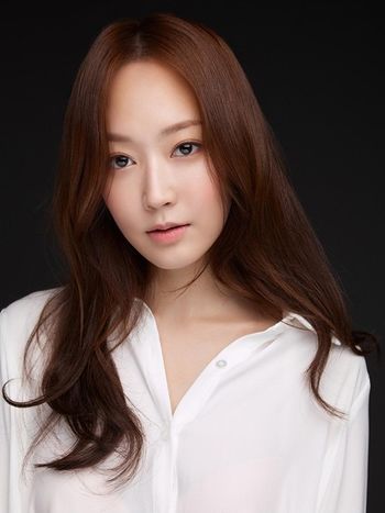 Lee Min Ji - generasia