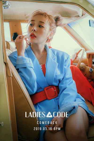 File:Ashley - FEEDBACK (Neoui Daedabeun) promo.jpg
