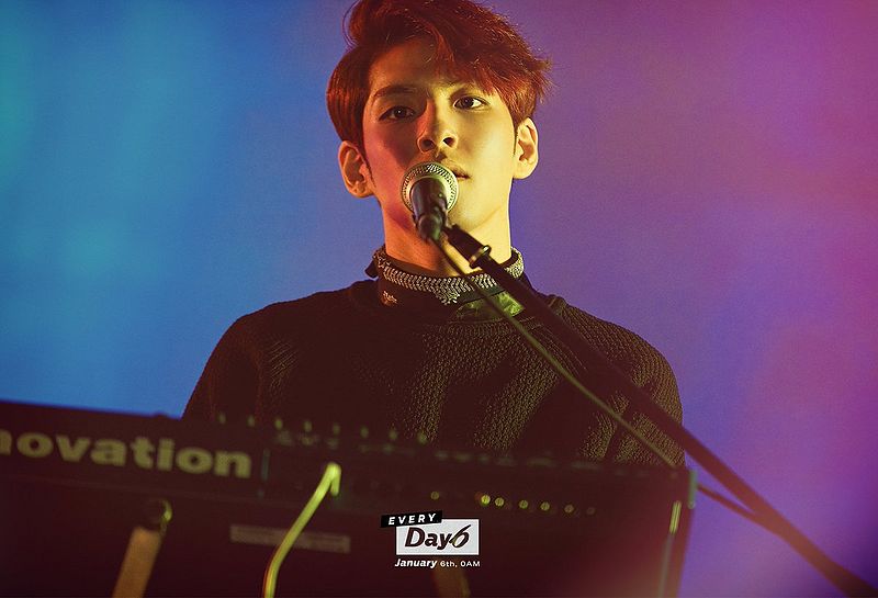 File:Wonpil.jpg