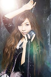 テーマは『Valley Girl』シンガーソングライター『AYANE』との