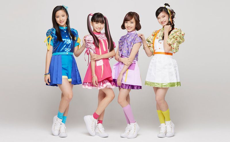 File:lovely2 - LOVE2 promo.jpg
