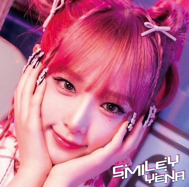 File:YENA - SMILEY reg.jpg