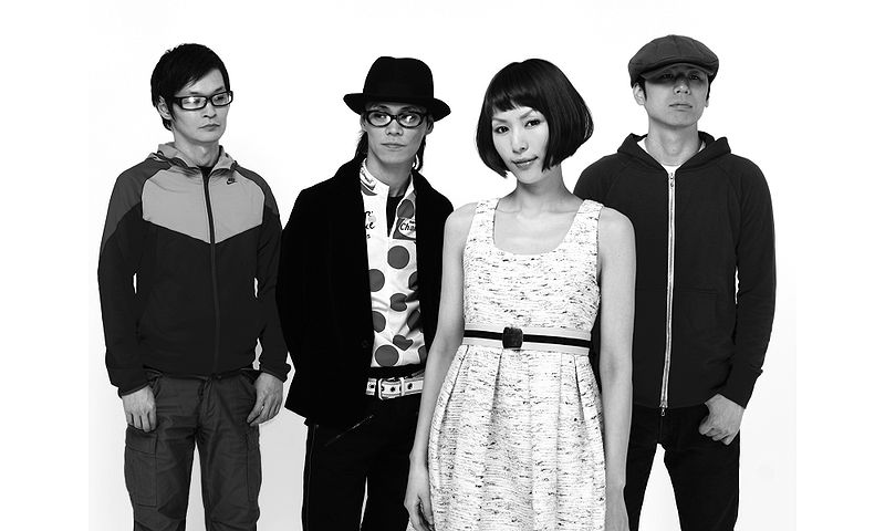 File:the tambourines.jpg